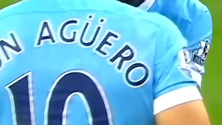 صحنه های جالب و دیدنی از جهان فوتبال