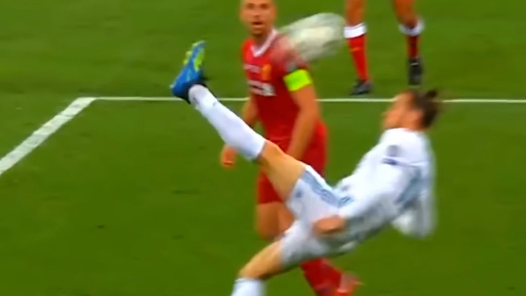 گل های آکروباتیک از بازیکنان فوتبال جهان (2)