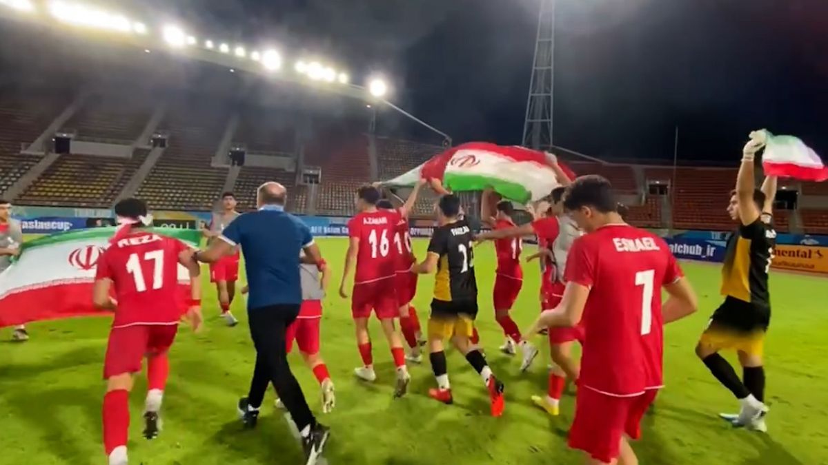 همراه با نوجوانان تیم ملی ایران؛ از تهران تا جشن صعود به جام‌جهانی ۲۰۲۳