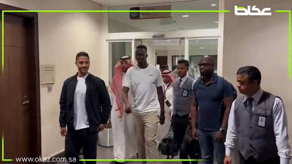 ادوارد مندی برای عقد قرارداد با الاهلی وارد عربستان شد