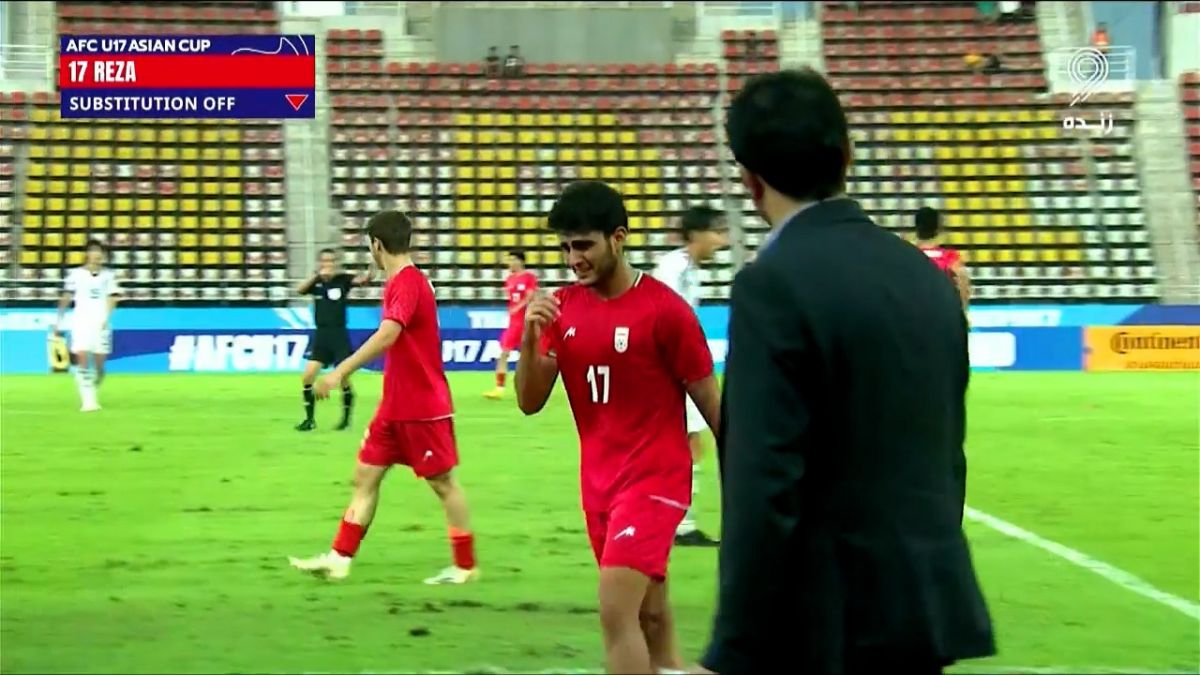 اشک های رضا قندی پور بازیکن تیم ملی نوجوانان