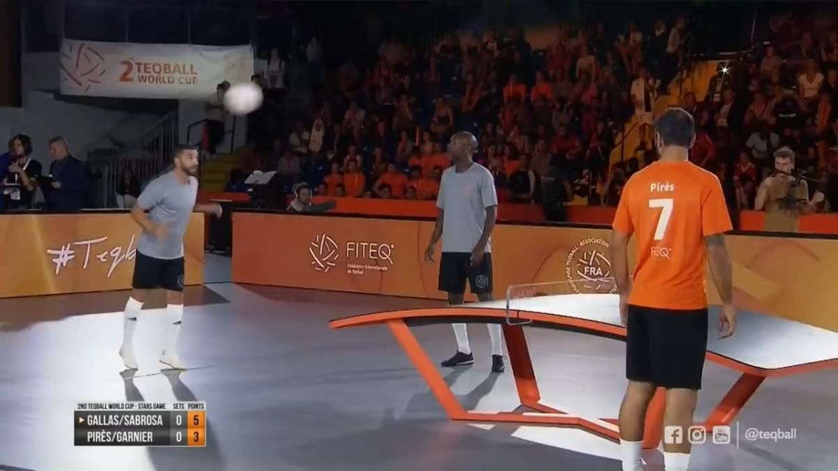 مسابقه جذاب تِک بال با شرکت رابرت پیرس و ویلیام گالاس