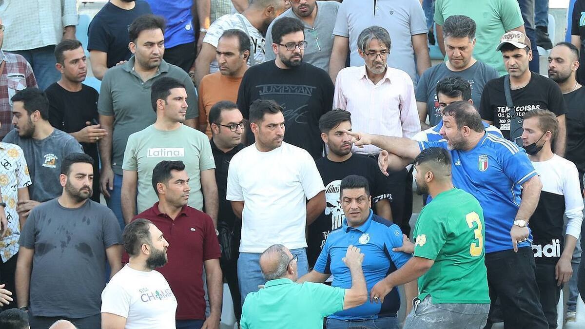 درخواست عجیب ضارب هواداران استقلال از حجت کریمی!