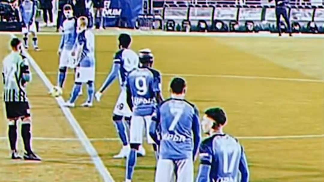 شروع بازی عجیب از تیم ناپولی ایتالیا