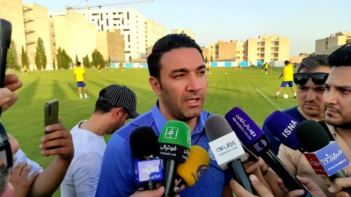 اختصاصی/ جواد نکونام: اردوی داخل تهران خواستم که نشد/ مرادمند چون قرارداد ندارد تمرین نمی کند