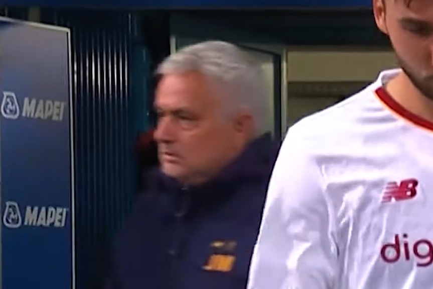 کار خیر خواهانه سرمربی تیم آ اس رم ژوزه مورینیو