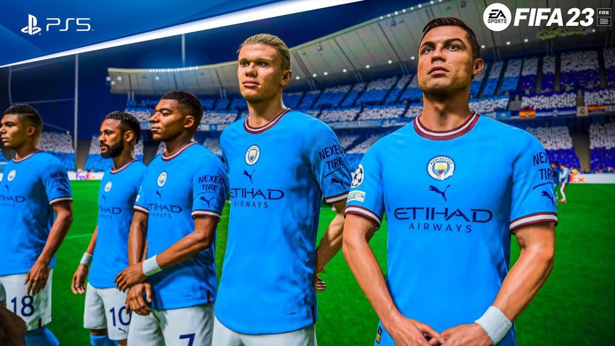 بازی پلی استیشنی فیفا 23 بین منتخب جهان (با پیراهن منچسترسیتی) و رئال مادرید