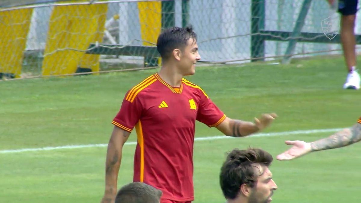 گل تماشایی دیبالا برای آاس رم در دیدار دوستانه با ضربه چیپ