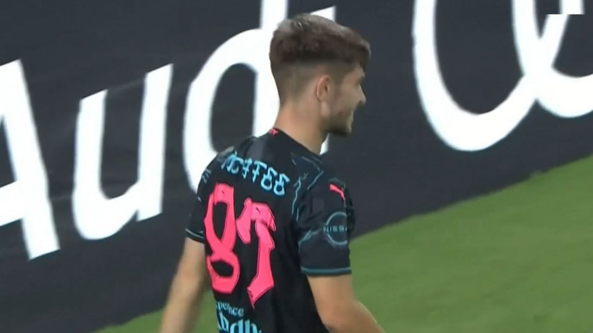 گل اول منچسترسیتی به بایرن مونیخ (جیمز مک آتی)