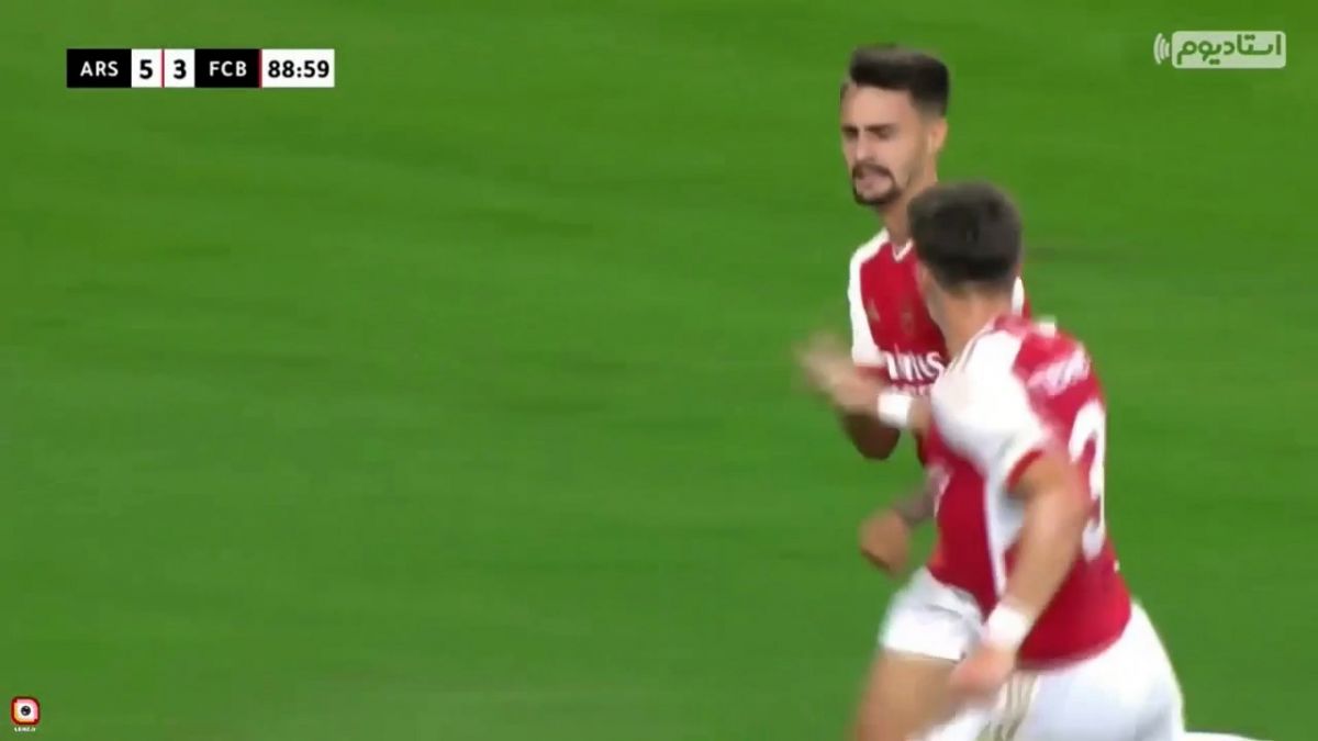 گل پنجم آرسنال به بارسلونا (شوت تماشایی ویرا)