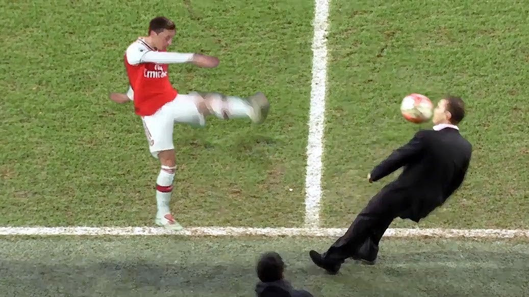 حرکات غیر فوتبالی از ستارگان فوتبال