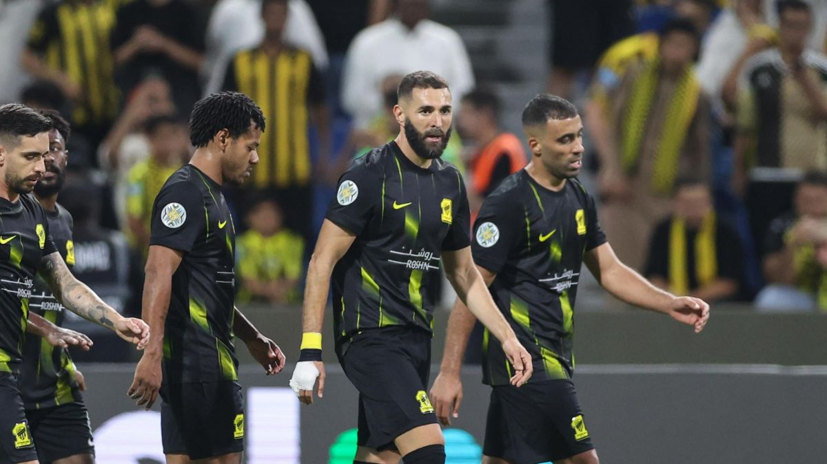 گل اول الاتحاد به الصفاقسی (کریم بنزما)