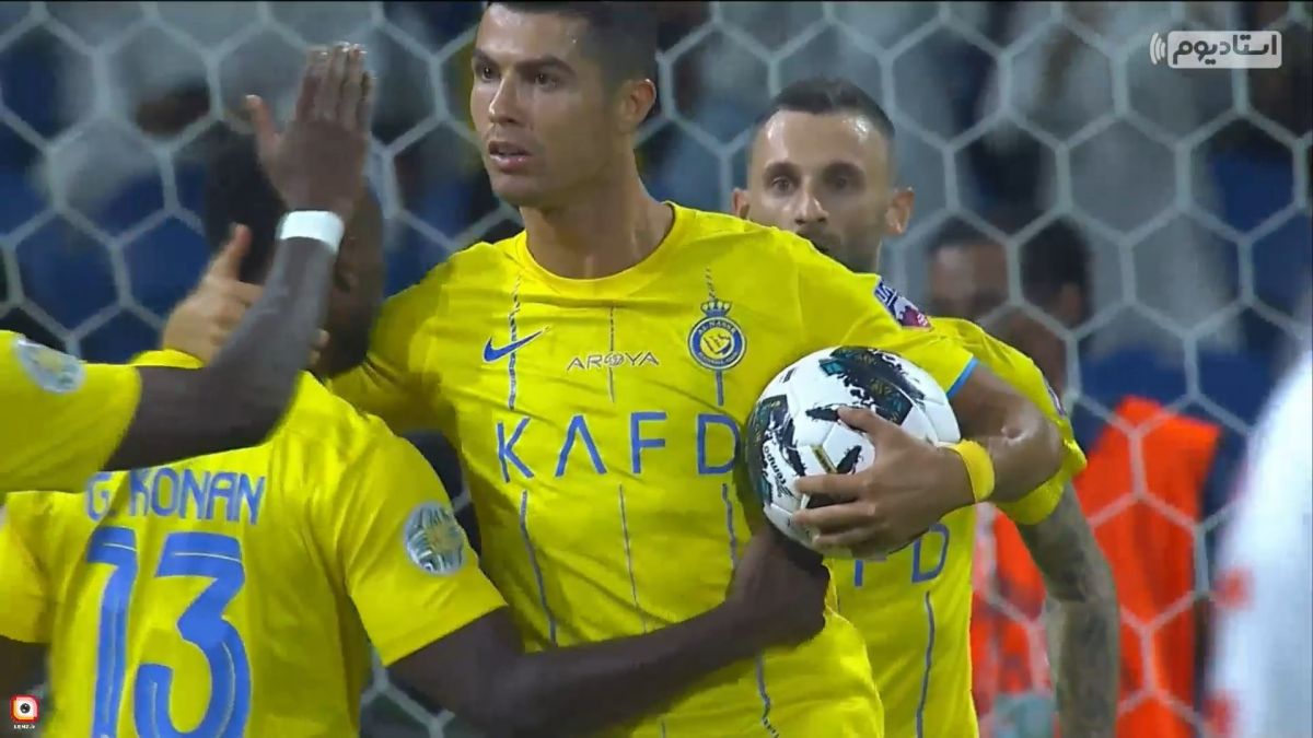 گل اول النصر به الزمالک مصر (کریستیانو رونالدو)