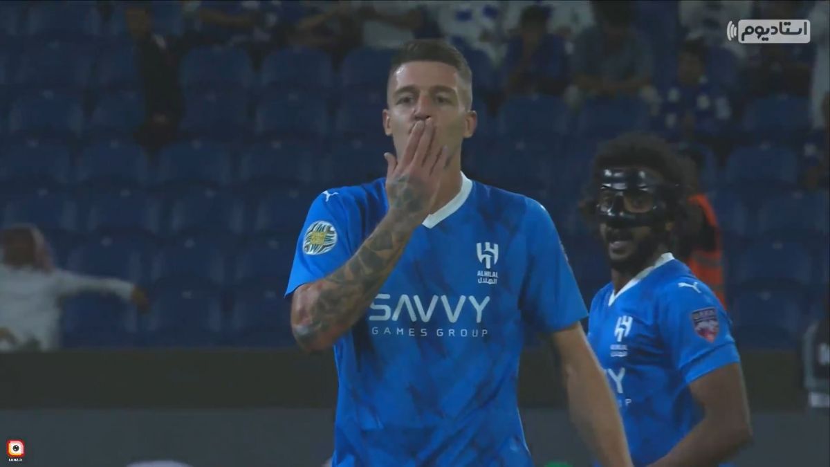 گل اول الهلال به الاتحاد (میلینکوویچ ساویچ)