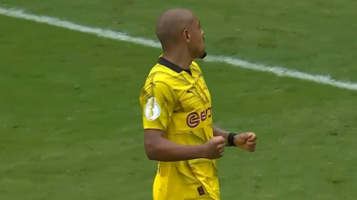 گل پنجم دورتموند به شات ماینز (سوپرگل مالن)