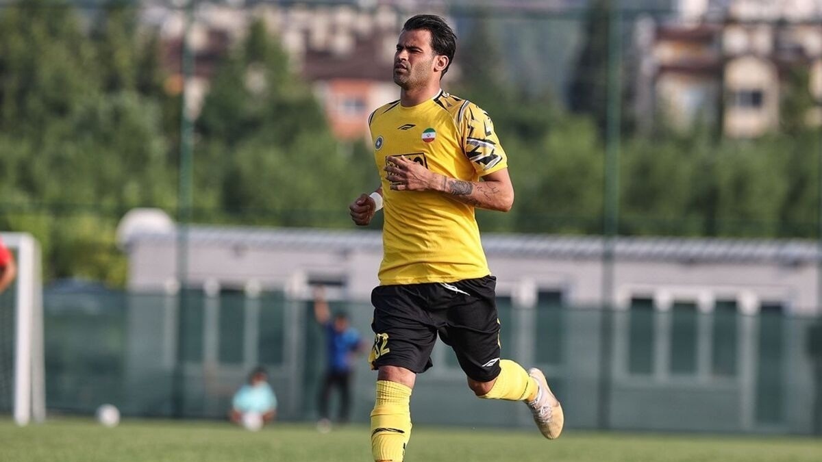 فوتبال برتر/ سلیمی: عیسی آل کثیر بحث مبلغ قراردادش مشکلی ندارد و فرمت آن عوض می‌شود