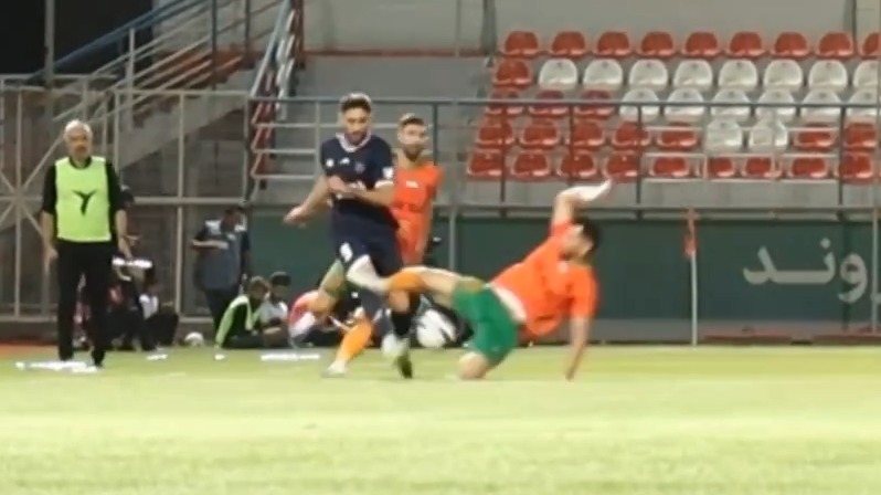 باشگاه نساجی با انتشار این ویدیو به عدم اخراج بازیکن مس رفسنجان پس از تکل خشن روی پای سعید بیگی اعتراض کرد