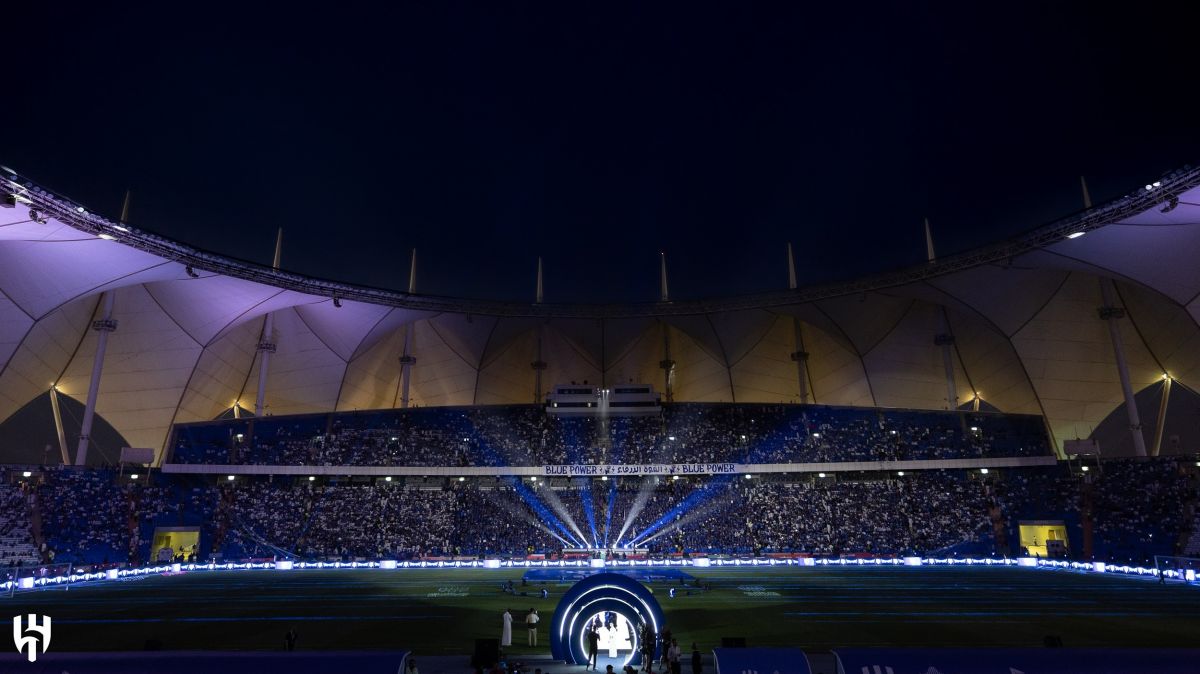 مراسم معارفه نیمار ستاره الهلال در ورزشگاه ملک فهد