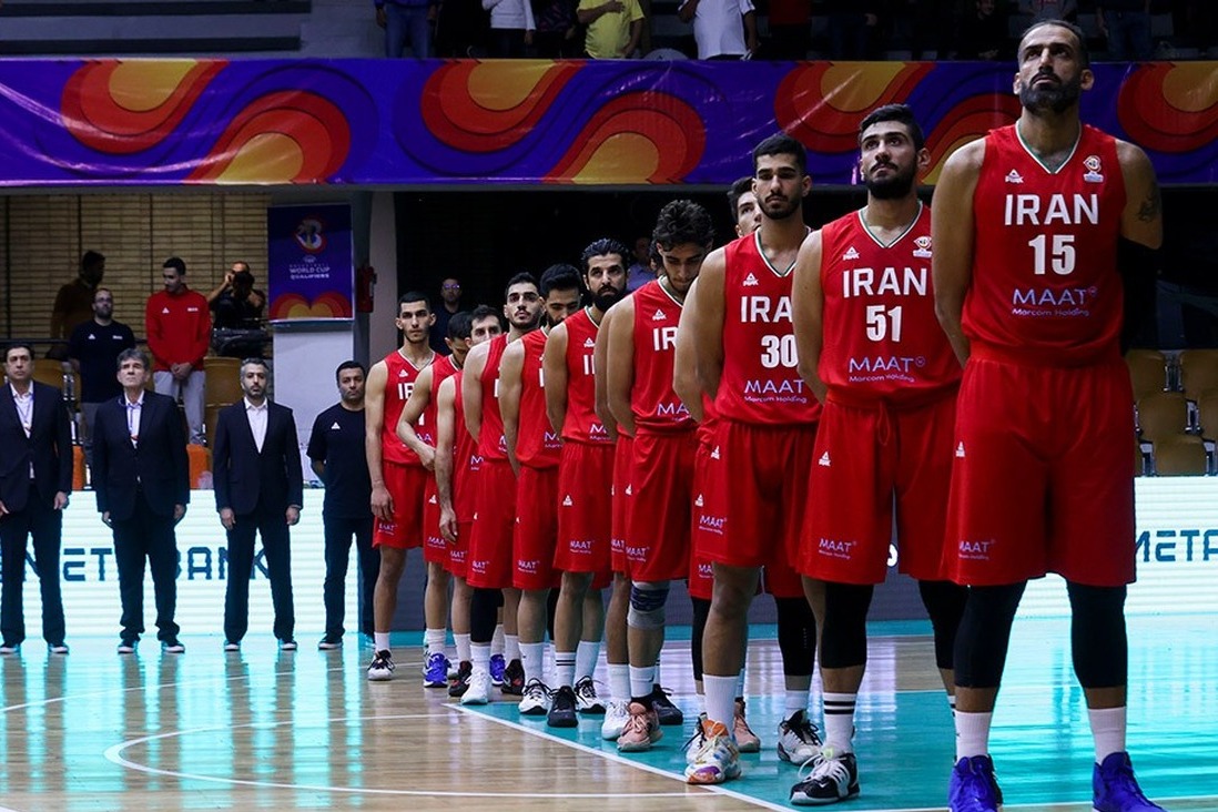 معزیفر: امیدوارم تیم ملی از حیثیت بسکتبال ایران در جام جهانی دفاع کند