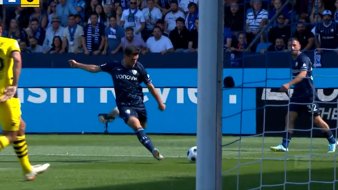 گل اول بوخوم به دورتموند (کوین اشتوگر)