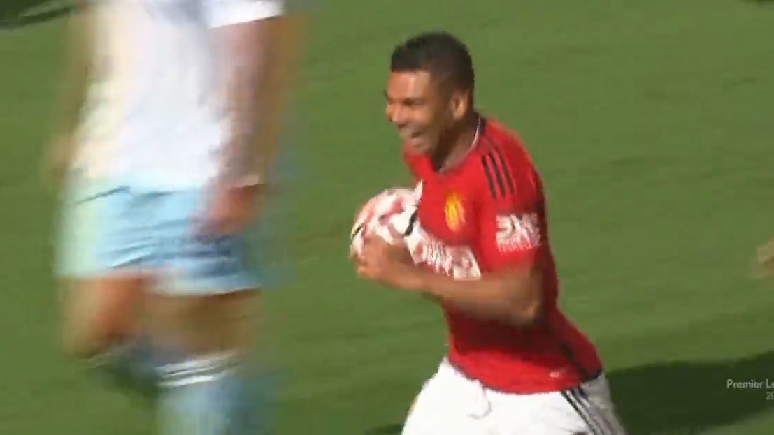 گل دوم منچستریونایتد به ناتینگهام فارست (کاسمیرو)