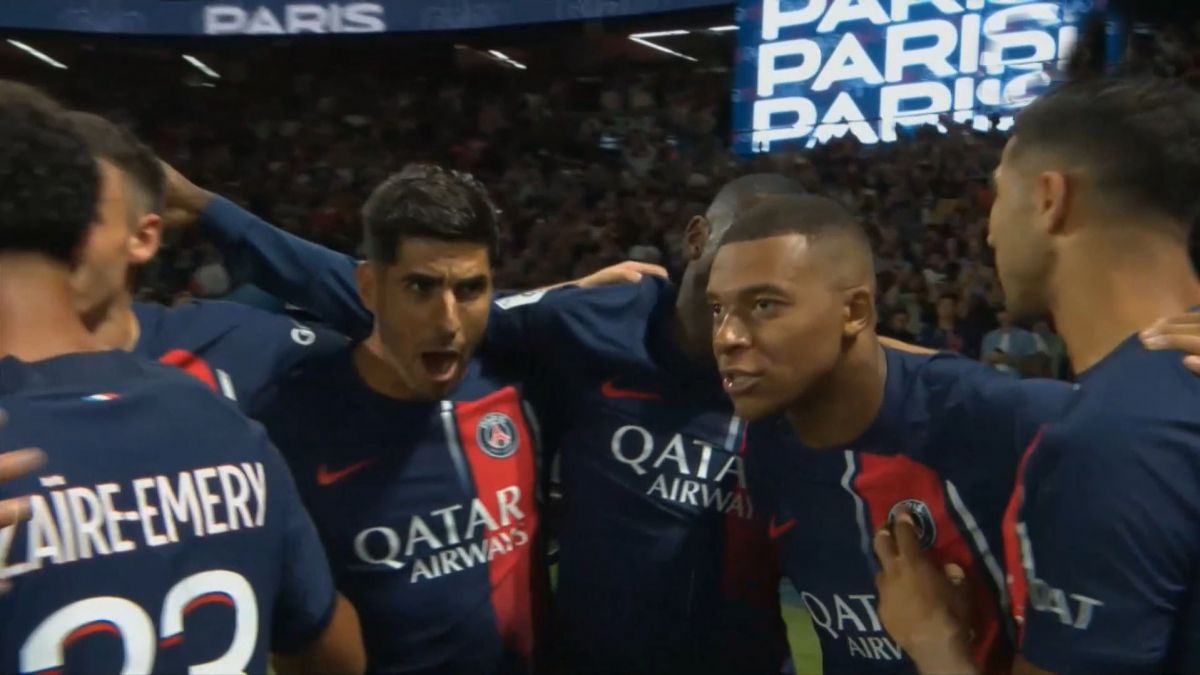 گل دوم پاری سن ژرمن به لانس (امباپه)