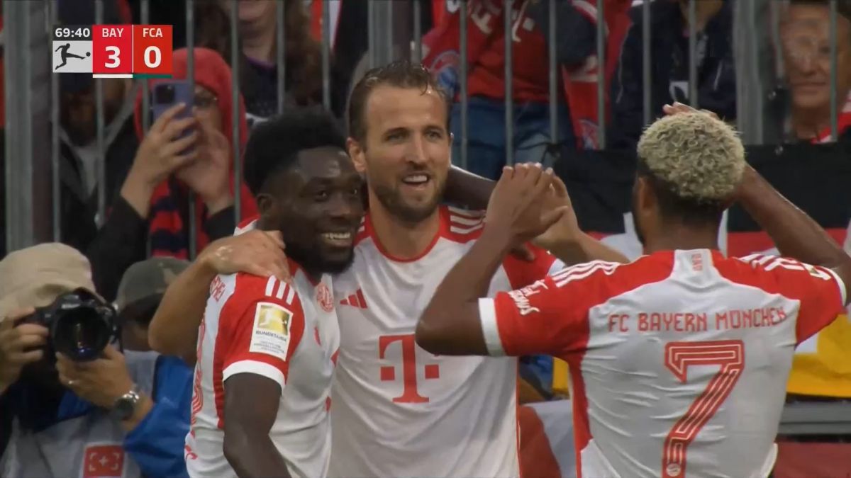 گل سوم بایرن مونیخ به آگزبورگ (دبل هری کین)