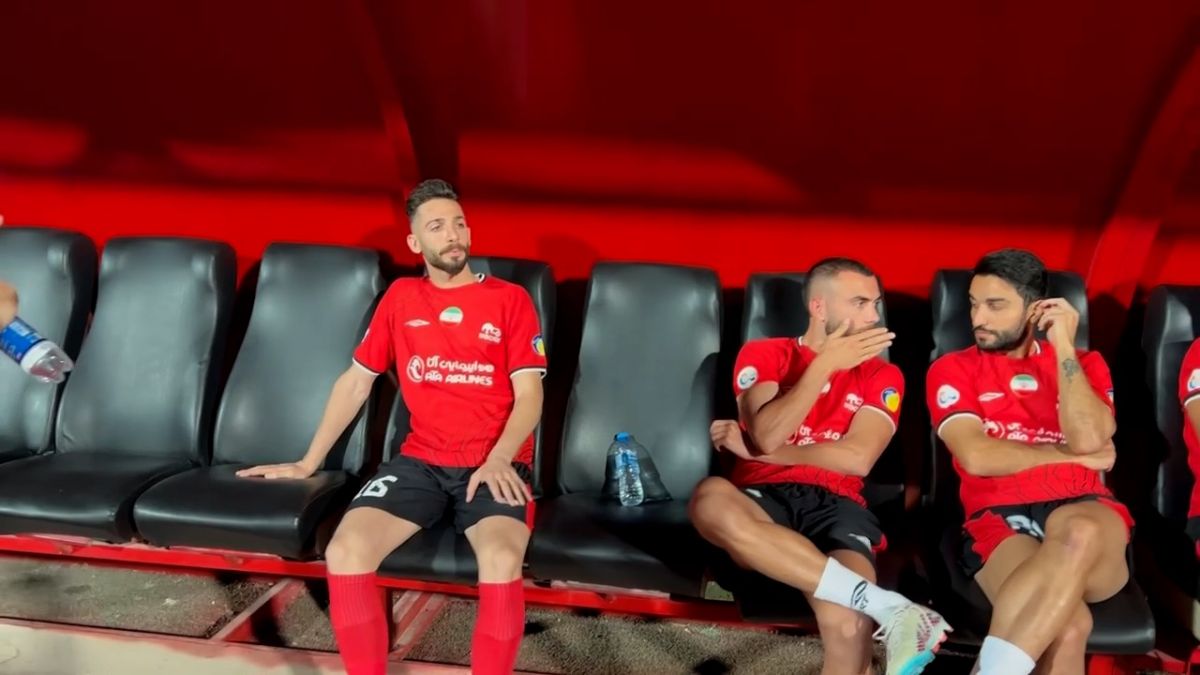 اختصاصی/ اولین تصاویر از مهدی عبدی در لباس قرمز رنگ تراکتور