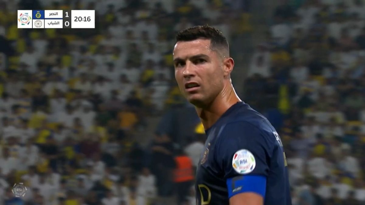 گل رونالدو مقابل الشباب که با تصمیم داور مردود اعلام شد