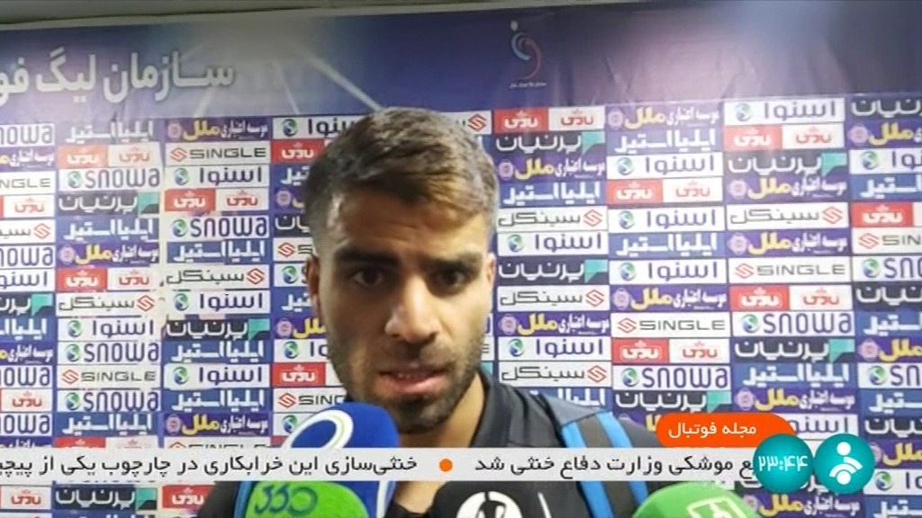 مجله فوتبال/ مرادمند: شما میدونید کفش استوک چقدر شده؟