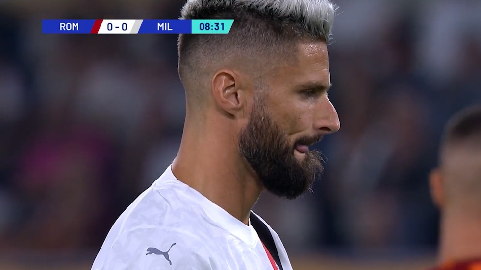 گل اول میلان به رم (ژیرو - پنالتی)