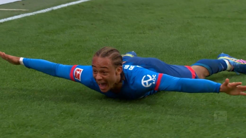 سوپرگل تماشایی ژاوی سیمونز برای لایپزیش مقابل یونیون برلین