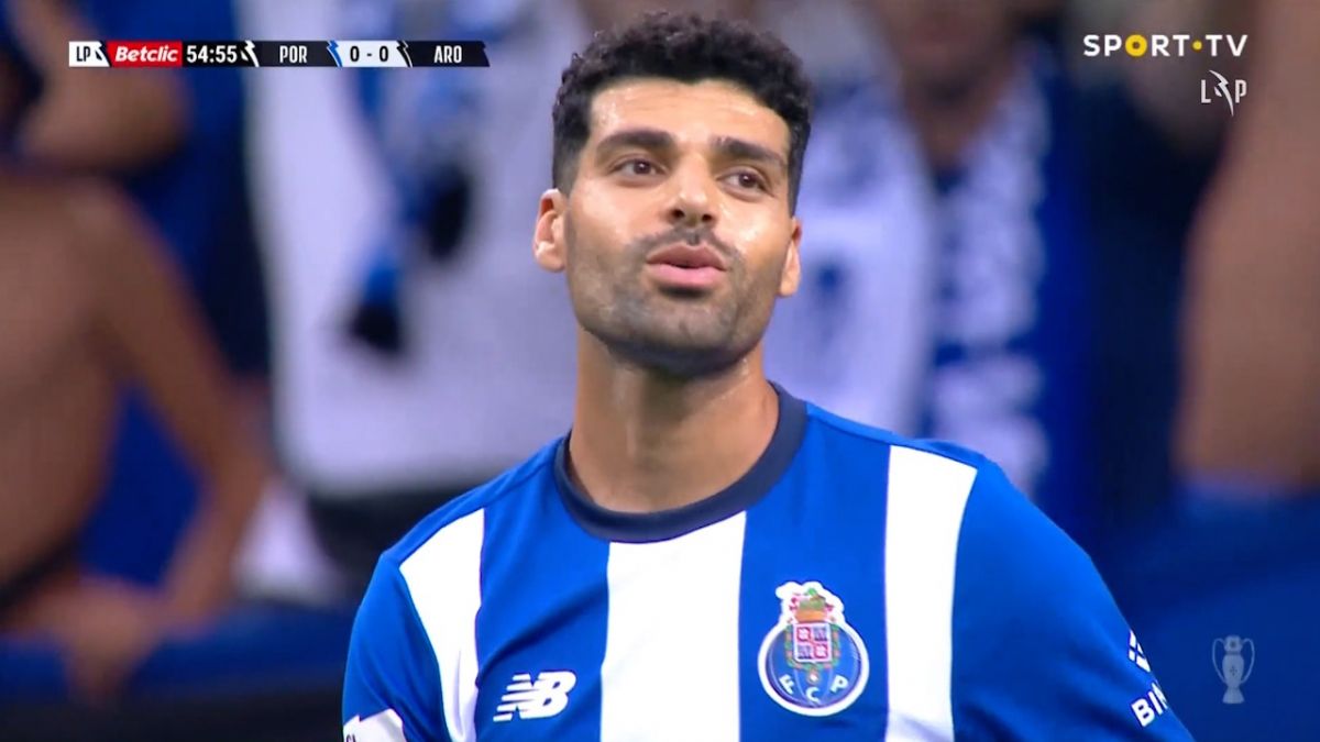 فرصت سوزی مهدی طارمی در مقابل آروکا