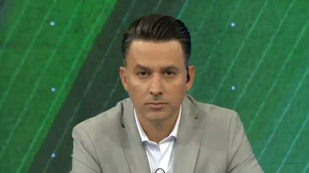 شبهای فوتبالی/ آقای حجت کریمی روزی که خطیر مدیرعامل استقلال شد تماس گرفت و تبریک گفت، دو روز پیش از رفتن از استقلال با خطیر جلسه گذاشت و گفت قرارداد نکونام را امضا نکن،چون بی معرفت است