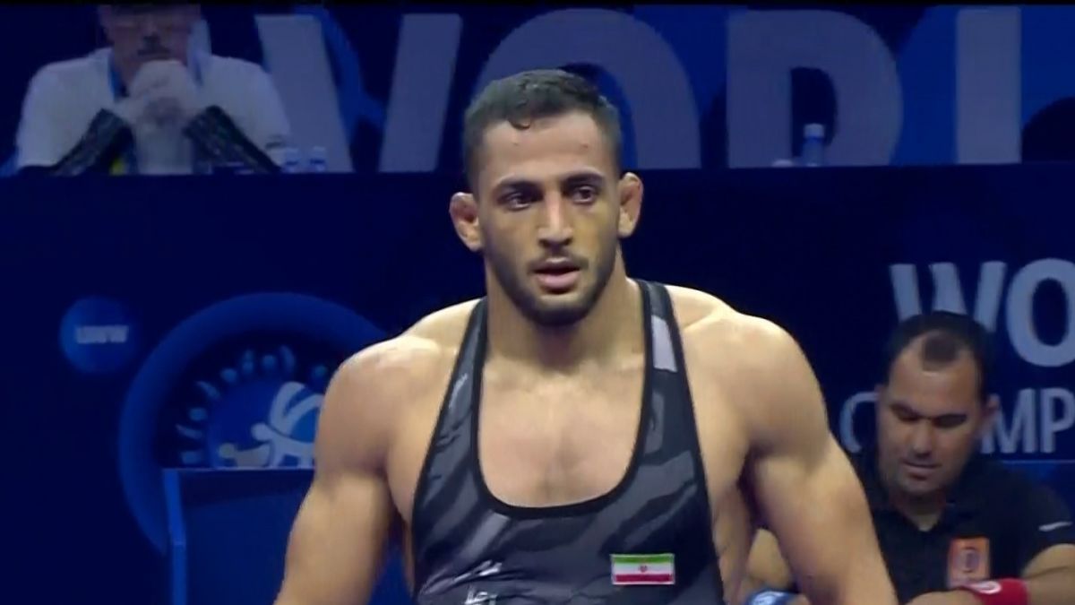 برتری آذرپیرا مقابل نماینده کره جنوبی (کشتی آزاد قهرمانی جهان)