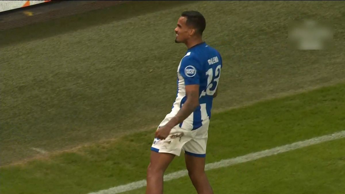 گل دوم پورتو به شاختار (دبل گالنو)