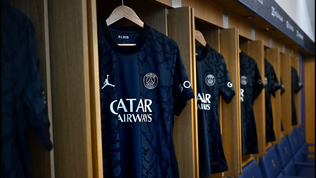 رونمایی از کیت سوم پاری سن ژرمن در فصل 2023-2024