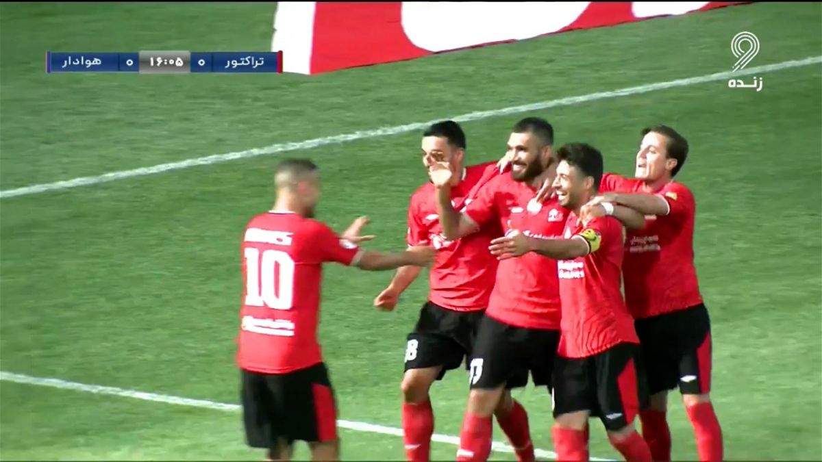 گل اول تراکتور به هوادار (عارف آقاسی)