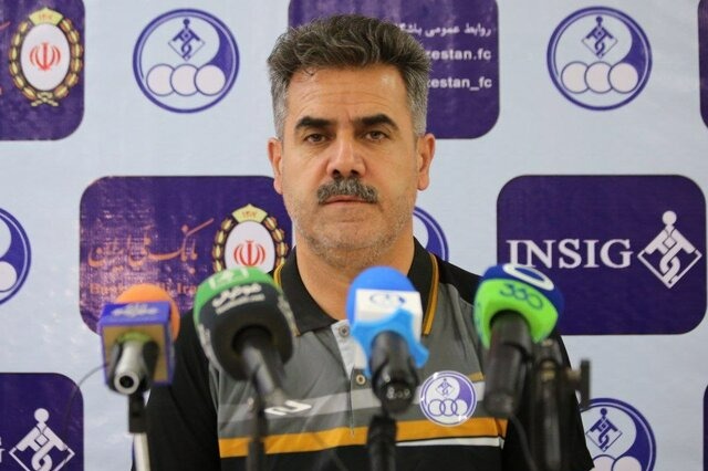 پورموسوی: ذوبآهن تیم خوب و سختکوشی است/ امیدوارم فردا روز خوبی را پشت بگذاریم