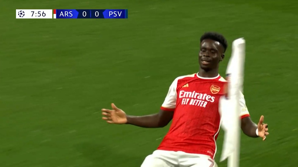 گل اول آرسنال به آیندهوون (ساکا)