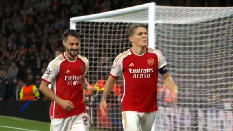 گل چهارم آرسنال به آیندهوون (اودگارد)