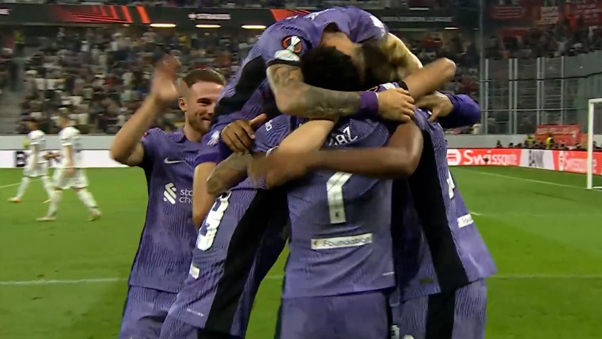 گل دوم لیورپول به لاسک (لوئیز دیاز)