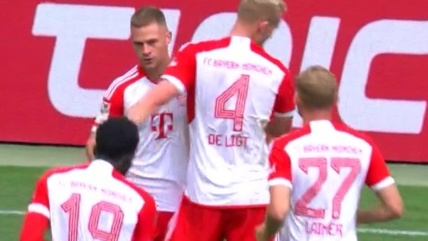 گل سوم بایرن مونیخ به بوخوم (دلیخت)