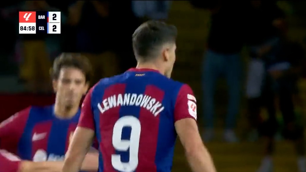 گل دوم بارسلونا به سلتاویگو (دبل روبرت لواندوفسکی)