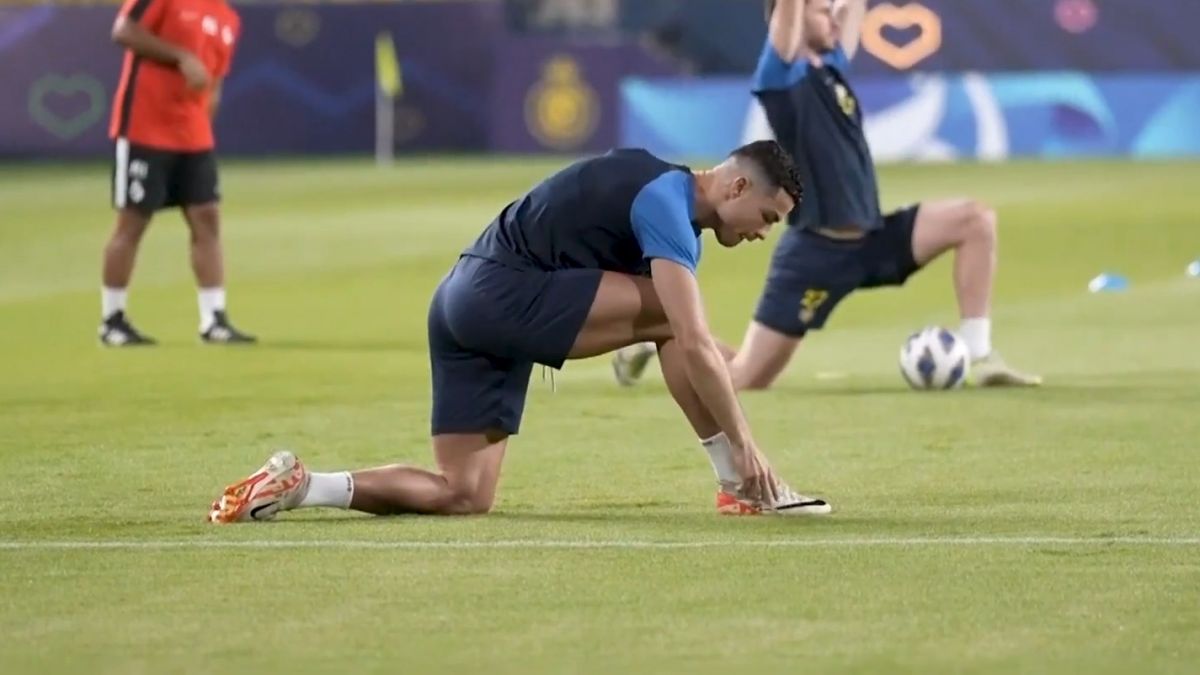 لحظاتی از تمرینات رونالدو برای تقابل با استقلال تاجیکستان