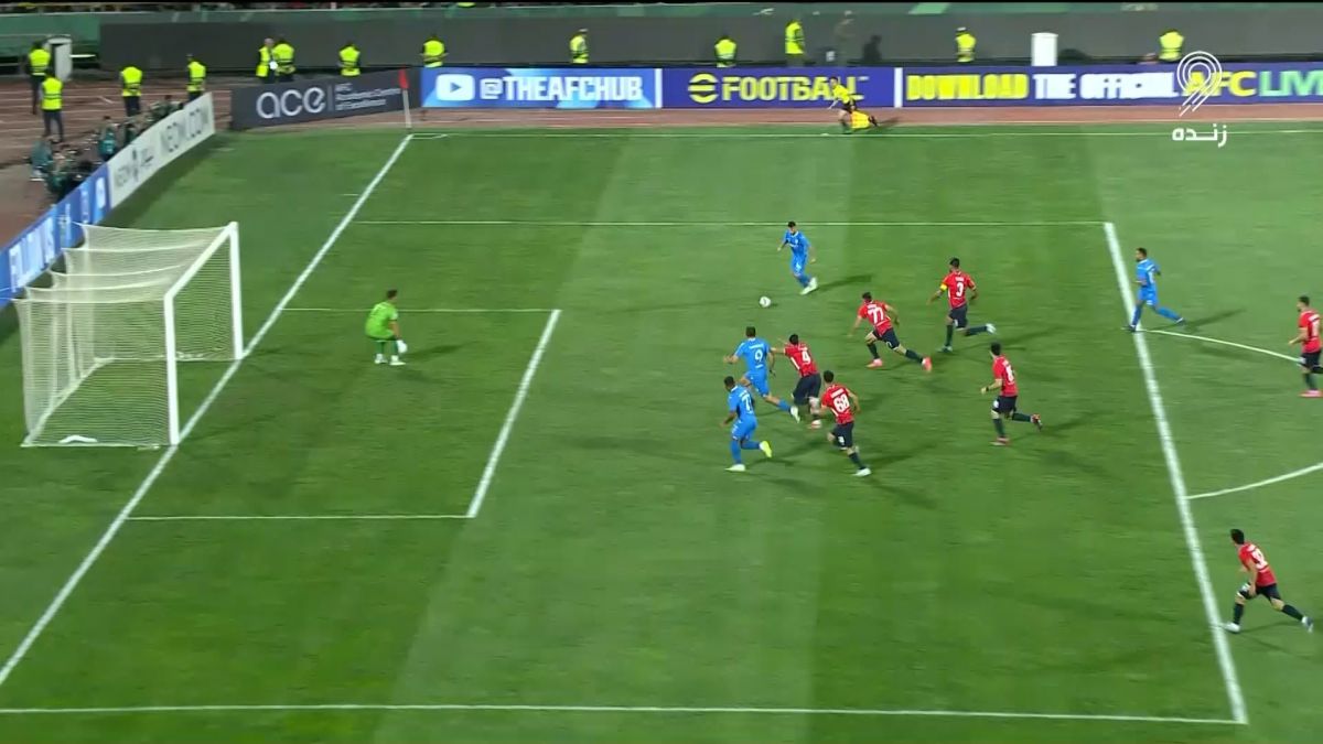 گل اول الهلال به نساجی که توسط VAR  مردود اعلام شد