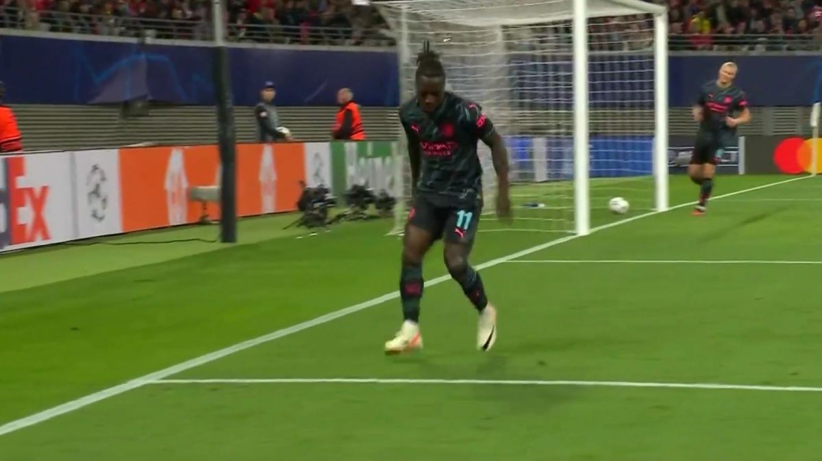 گل سوم منچسترسیتی به آربی لایپزیش (دوکو)