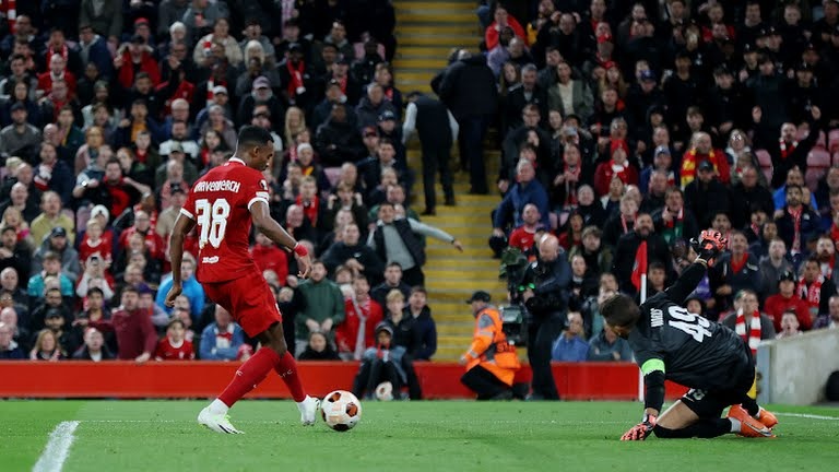 گل اول لیورپول به سن ژیلواز (رایان گراونبرخ)