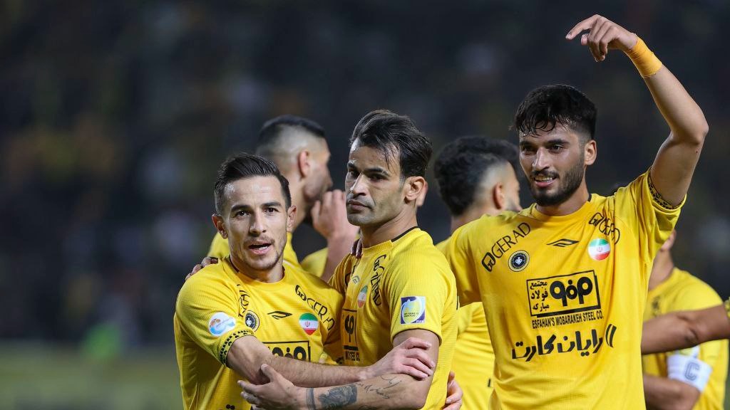 گزارش فوتبالی از متن و حاشیه بازی سپاهان 4-1 صنعت نفت آبادان