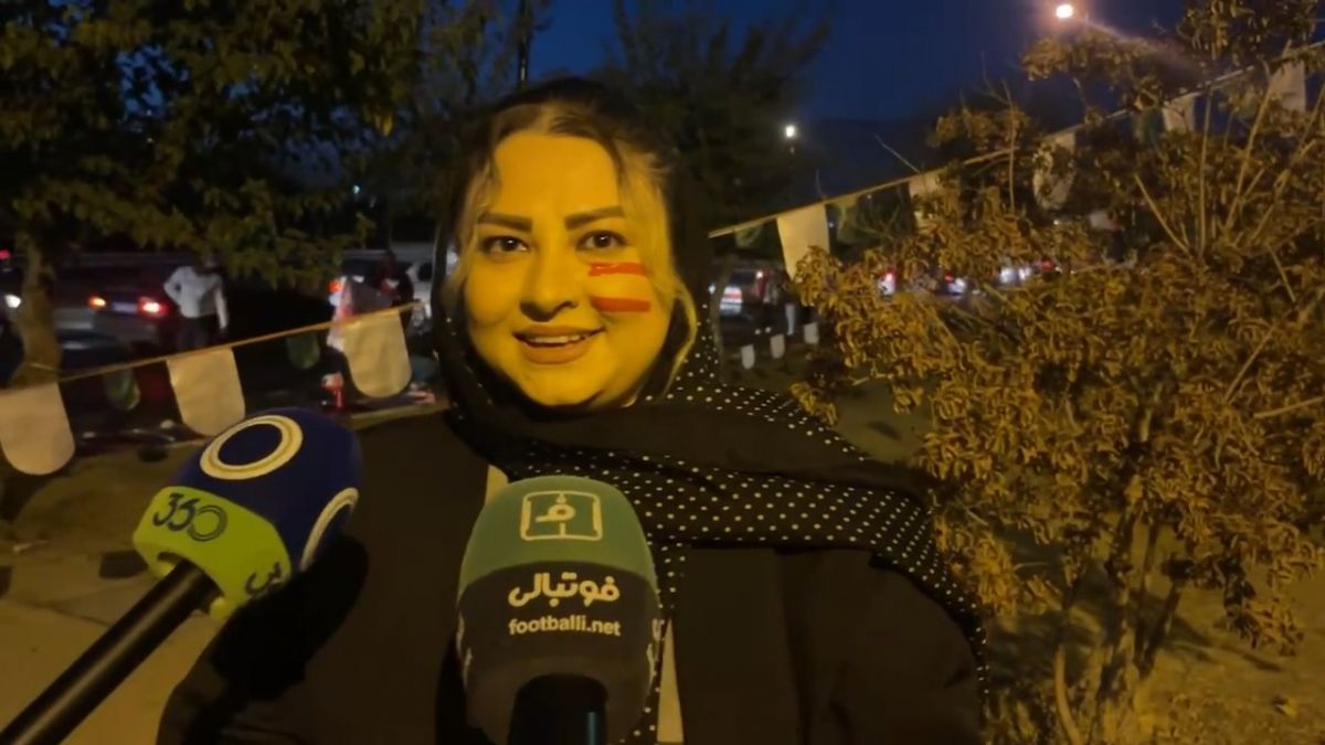 اختصاصی/ بانوی هوادار پرسپولیس: قهرمان آسیا می شویم و گل گهر را دو بر صفر شکست خواهیم داد